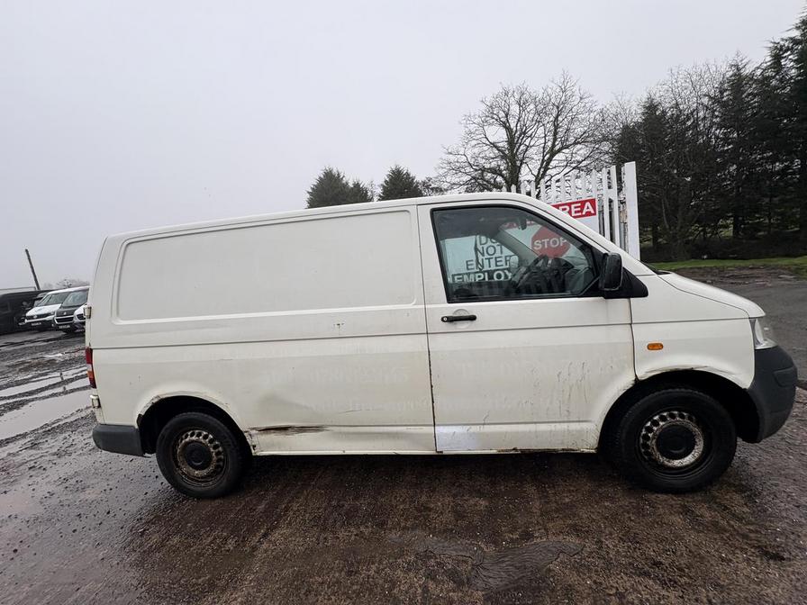 2006 Volkswagen Transporter – Model: Transporter T28 85 TDI – BL06OXF