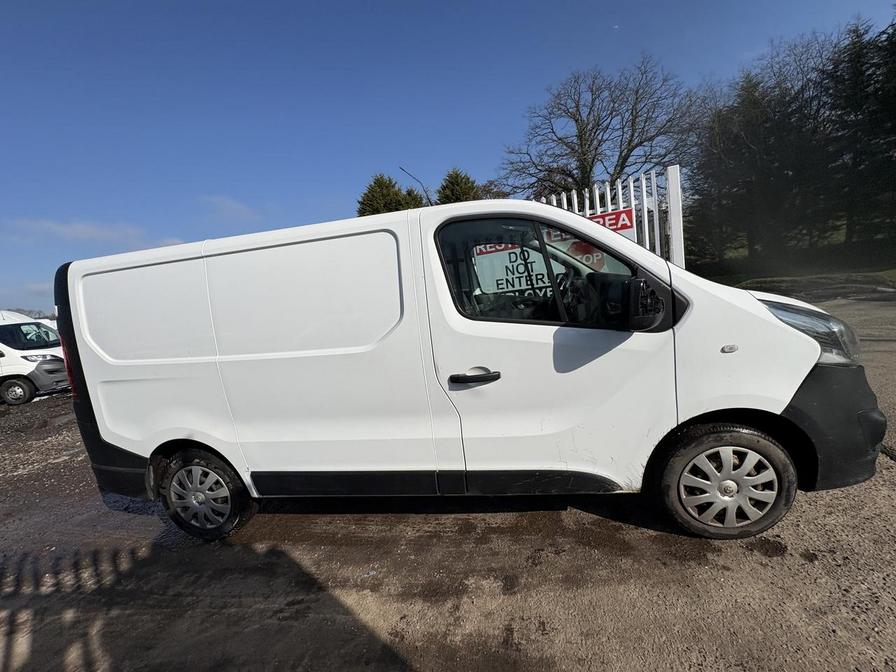 2016 Vauxhall Vivaro – Model: Vivaro  2700 CDTI – MK16YJT