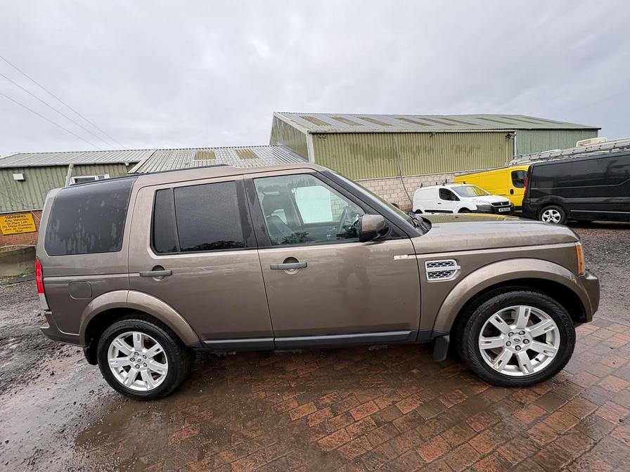 2011 Land Rover Discovery – Model: Discovery SDV6 Auto 255 – WR61LVV/V2MOF