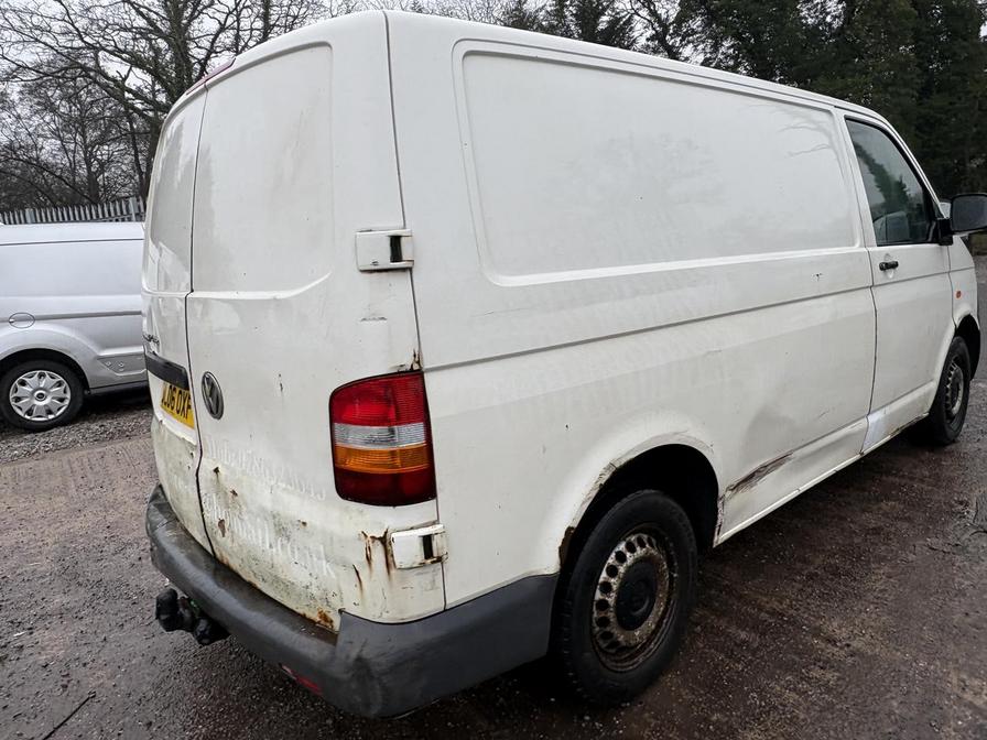 2006 Volkswagen Transporter – Model: Transporter T28 85 TDI – BL06OXF