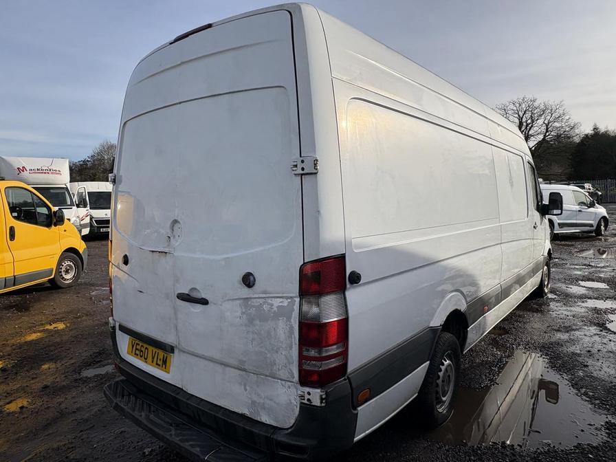 2011 Mercedes-Benz Sprinter – Model: Sprinter 313 CDI – YE60VLM