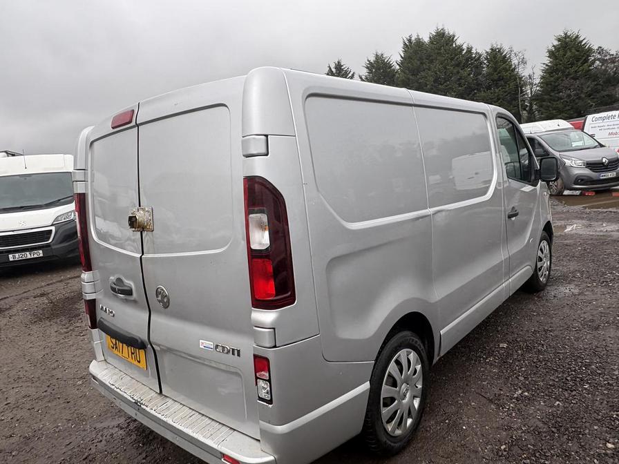 2017 Vauxhall Vivaro – Model: Vivaro  2700 Sportive CDTI – SA17THU