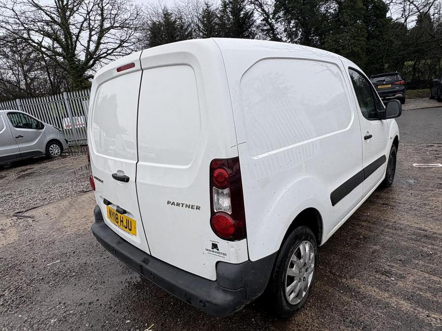 2018 Peugeot Partner – Model: Partner Professional L1 Blue HDi – NY18HJU