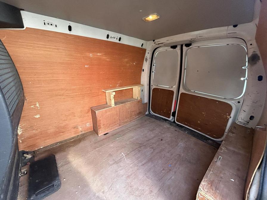 2015 Volkswagen Caddy – Model: Caddy C20 Startline TDI – GC15NUF