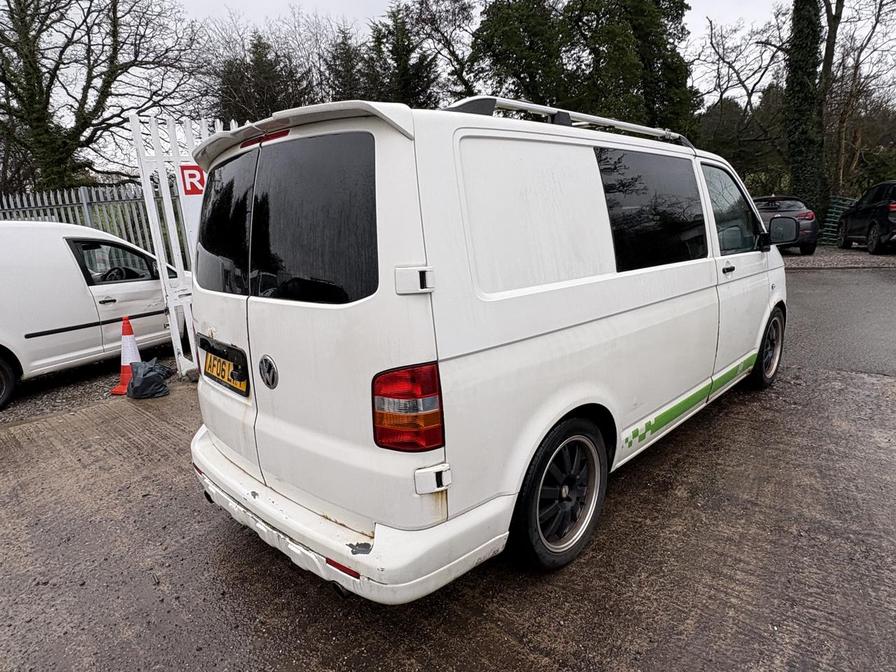 2006 Volkswagen Transporter – Model: Transporter T32 104 TDI SWB – AF06LWY/LR54LMS