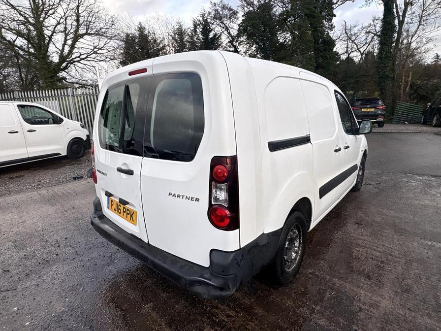 2016 Peugeot Partner – Model: Partner CRC HDi – PJ16PPK