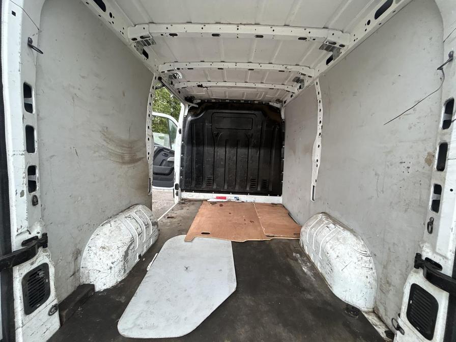 2018 Vauxhall Movano – Model: Movano L1H1 F3300 CDTi – HN18WKU