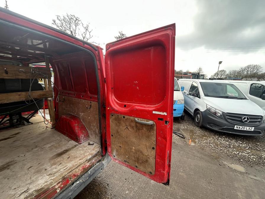 2013 Ford Transit – Model: Transit 125 T300 FWD – EJ63PKC