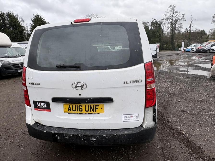 2016 Hyundai iLoad – Model: iLoad SE CRDi – AU16UNF