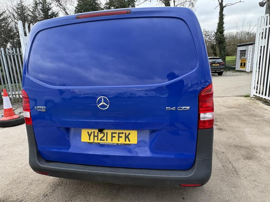 2021 Mercedes-Benz Vito – Model: Vito 114 Progressive CDi Auto – YH21FFK