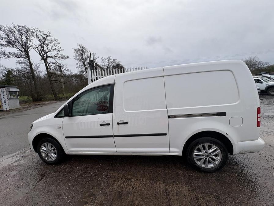 2014 Volkswagen Caddy MaxI – Model: Caddy Maxi C20 Startline TDI BlueMotion Technology – BJ14NCV