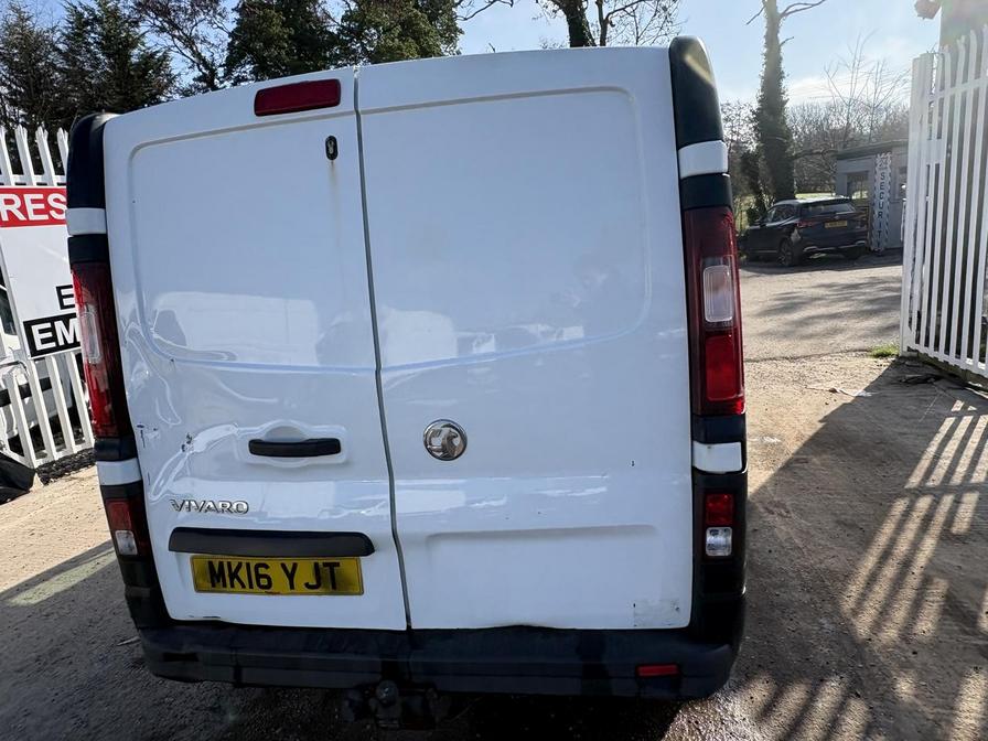 2016 Vauxhall Vivaro – Model: Vivaro  2700 CDTI – MK16YJT