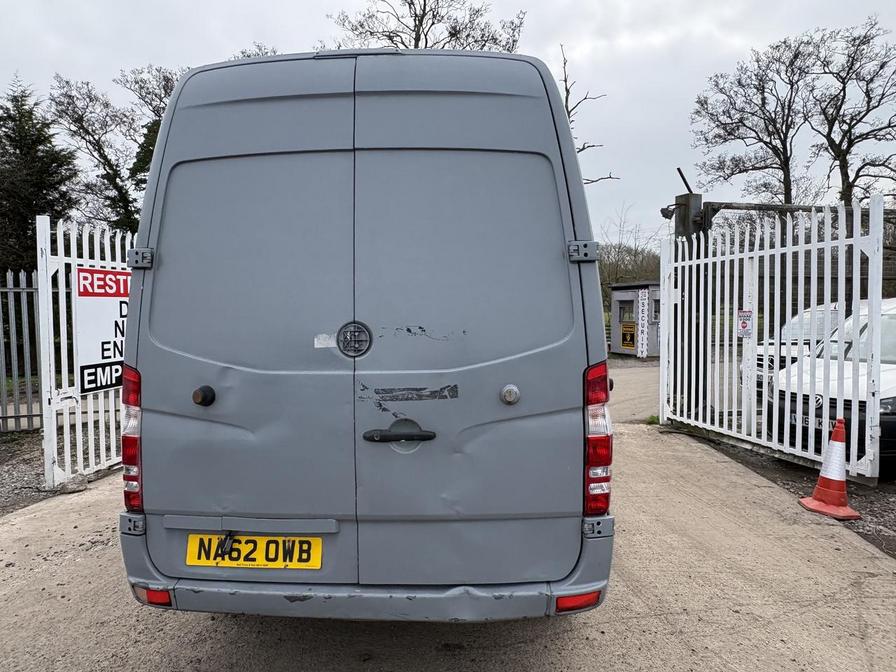 2012 Mercedes-Benz Sprinter – Model: Sprinter 313 CDi – NA62OWB