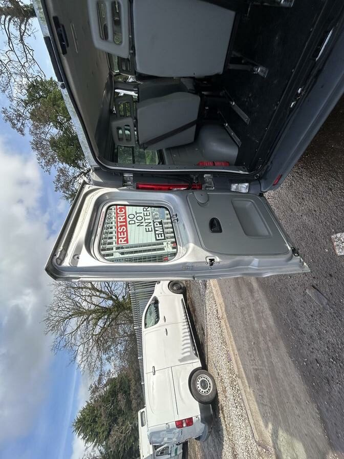 2010 Vauxhall Vivaro – Model: Vivaro  2900 CDTI LWB – DY60KGE