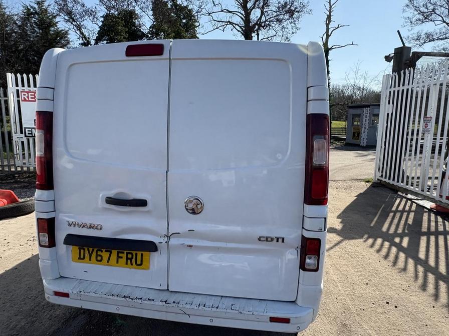 2017 Vauxhall Vivaro – Model: Vivaro  2900 Sportive CDTi – DY67FRU