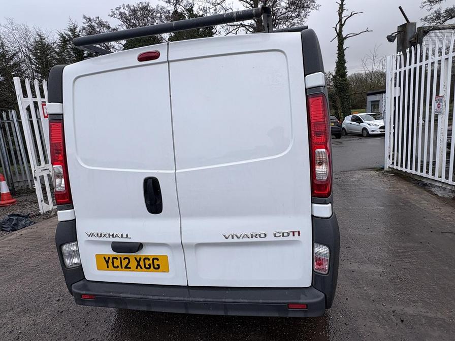 2012 Vauxhall Vivaro – Model: Vivaro 2700 CDTi 113 SWB – YC12XGG
