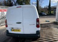 2017 Peugeot Partner – Model: Partner Professional L1 Blue HDi – LN17FTC