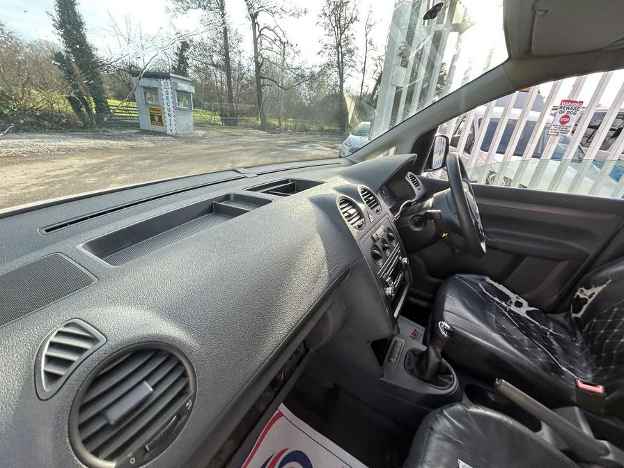 2015 Volkswagen Caddy – Model: Caddy C20 Startline TDI – GC15NUF