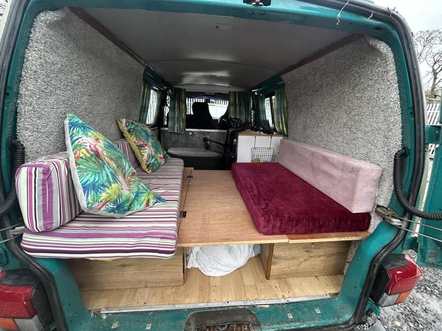 1995 Volkswagen Transporter – Model: Transporter Diesel – M649OCY