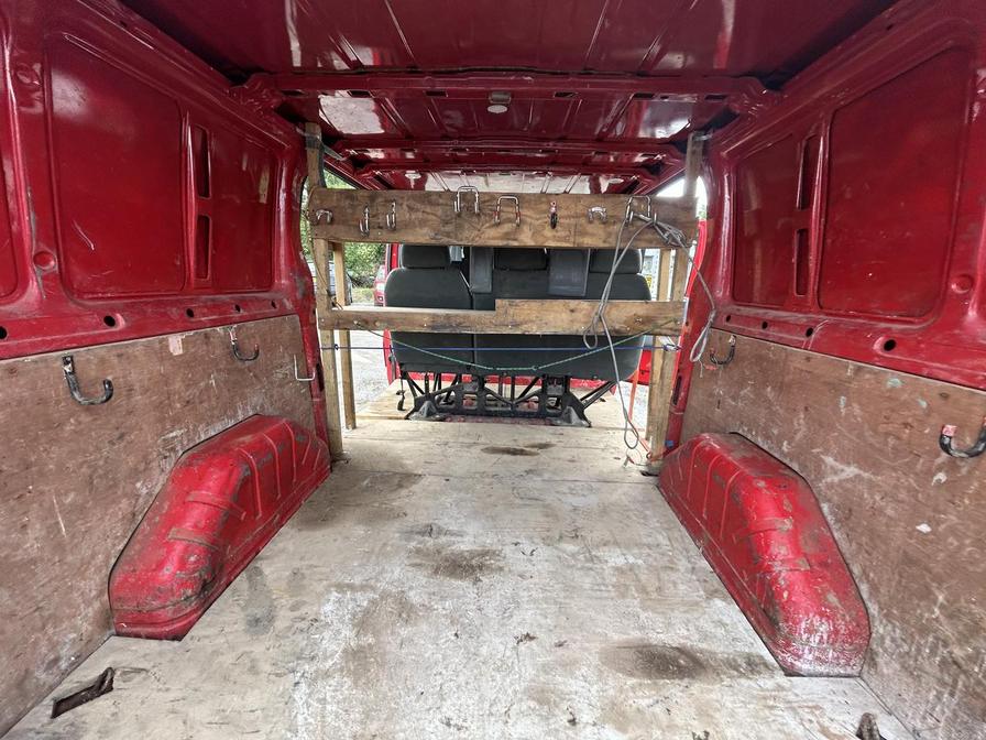 2013 Ford Transit – Model: Transit 125 T300 FWD – EJ63PKC