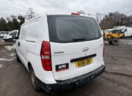 2016 Hyundai iLoad – Model: iLoad SE CRDi – AU16UNF