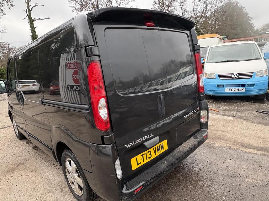 2013 Vauxhall Vivaro – Model: Vivaro 2700 Sportive CDTi SWB – LT13VMW