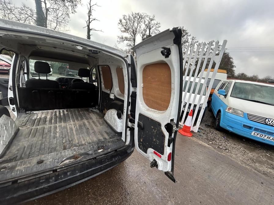2015 Mercedes-Benz Citan – Model: Citan 109 CDi BlueEfficiency – SB15UBA