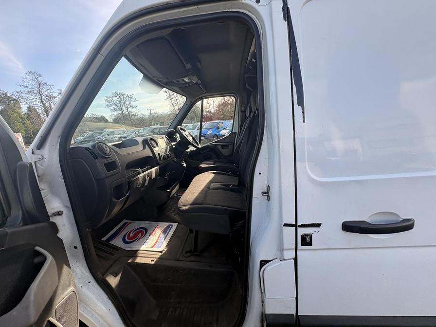 2016 Vauxhall Movano – Model: Movano F3500 L3H3 CDTI – WD16ZRU