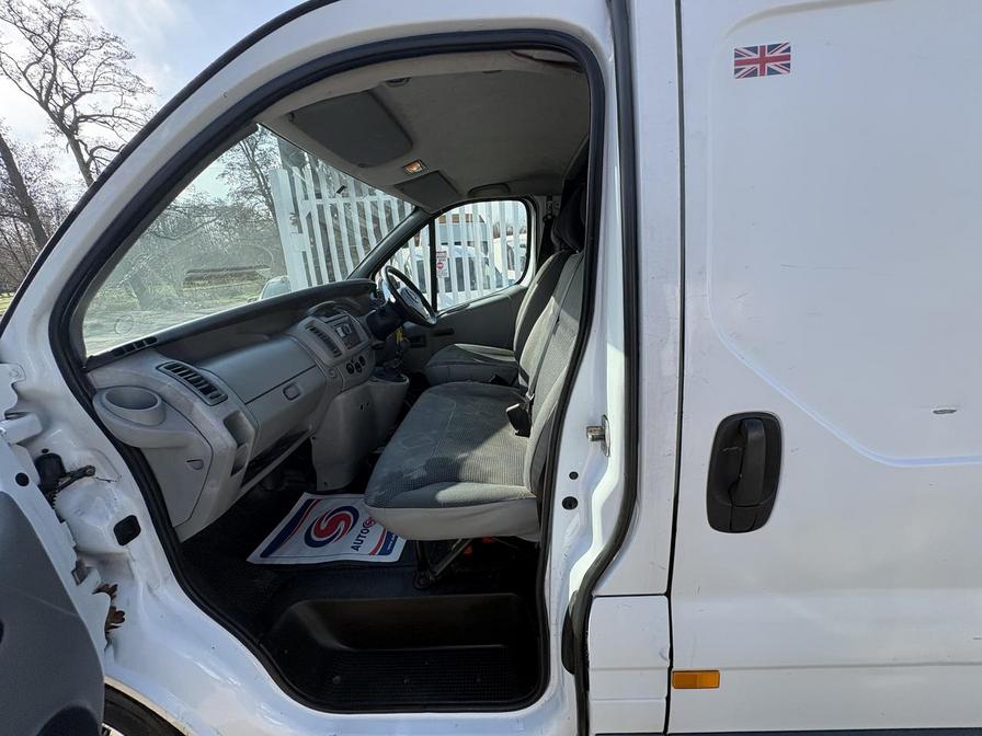 2008 Vauxhall Vivaro – Model: Vivaro  2900 CDTI SWB – EX58FXB