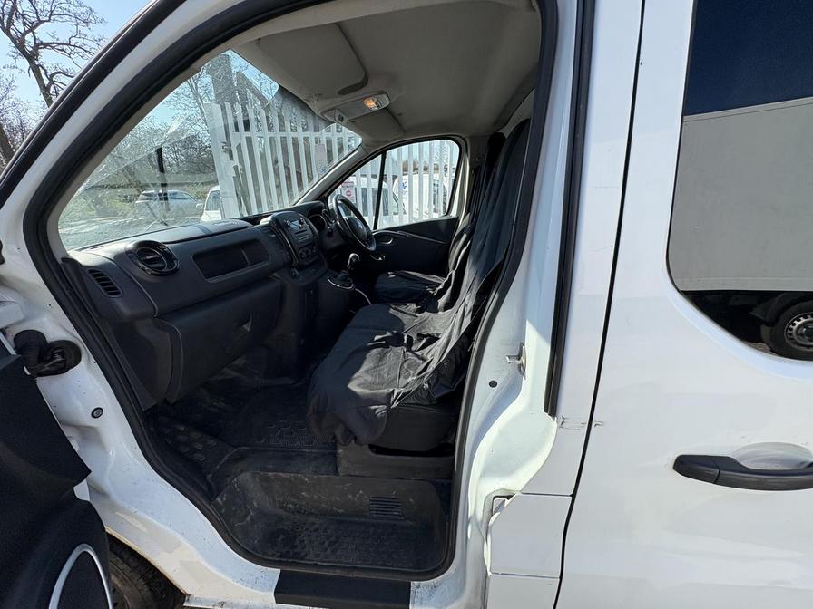 2017 Vauxhall Vivaro – Model: Vivaro  2900 Sportive CDTi – DY67FRU