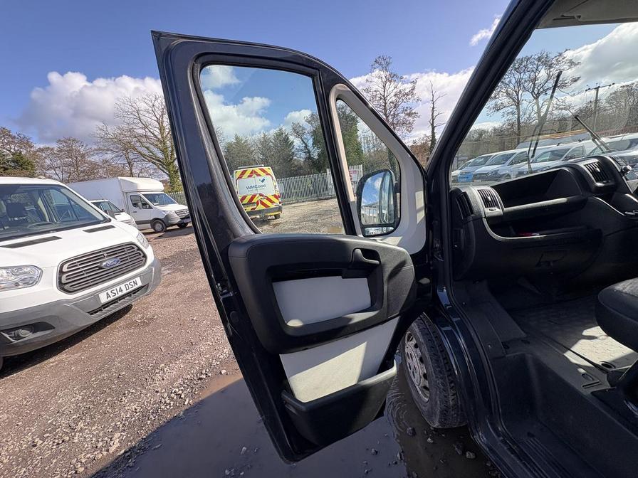 2014 Citroen Relay – Model: Relay 35 L3H2 Enterprise e-HDi – KS14UYE