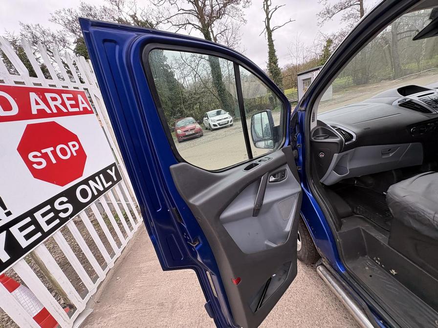 2016 Ford Transit Custom – Model: Transit Custom 340 Limited – PF66OZH