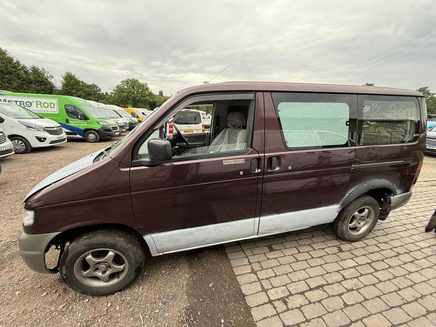 1995   – Model:  – M557WYD