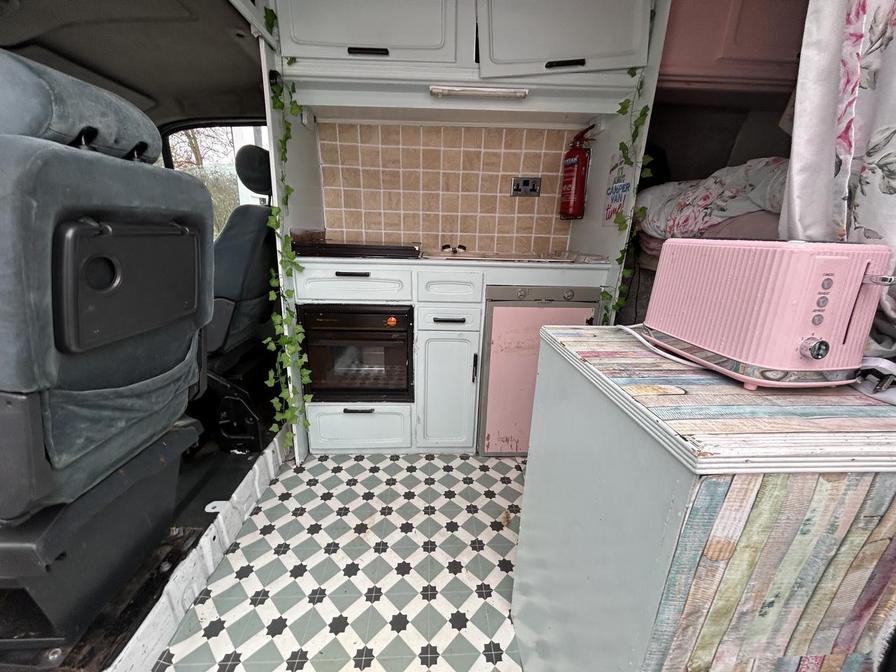 2002 Renault Master – Model: Master 120.35 dCi LWB – JS51OLS