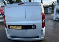 2015 Vauxhall Combo – Model: Combo 2000 L1H1 CDTi Sportive – SO65MZU
