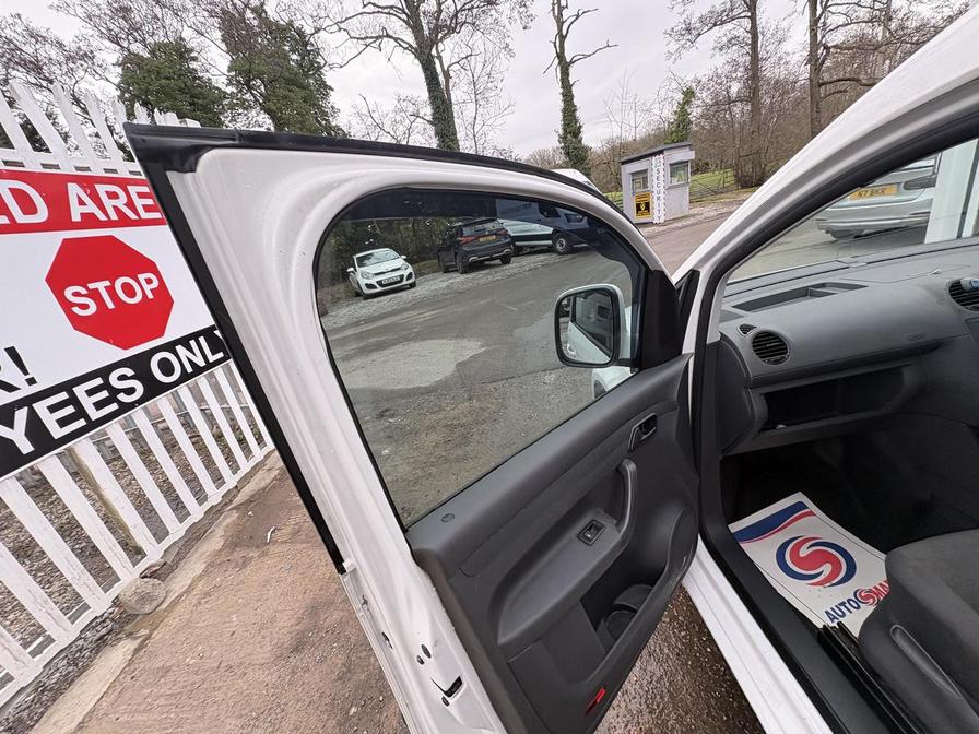 2014 Volkswagen Caddy – Model: Caddy C20 Trendline TDI Semi-Auto – RE14NJO