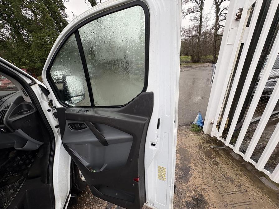 2014 Ford Transit Custom – Model: Transit Custom 290 E-Tech – HN14RKO