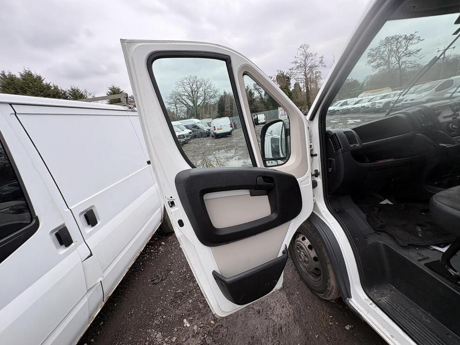 2018 Peugeot Boxer – Model: Boxer 435 Professional L4H2 Blue HDi – OU18OEA