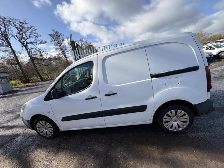 2015 Citroen Berlingo – Model: Berlingo 625 Enterprise HDi – AP64FWT