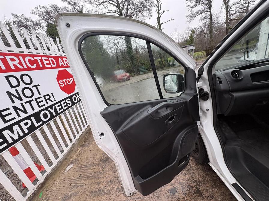 2021 Renault Trafic – Model: Trafic SL28 Business Energy dCi – SB21EKV