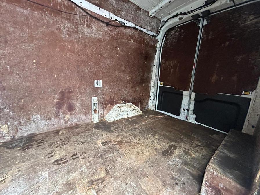 2015 Ford Transit – Model: Transit 350 – YC15ZDT