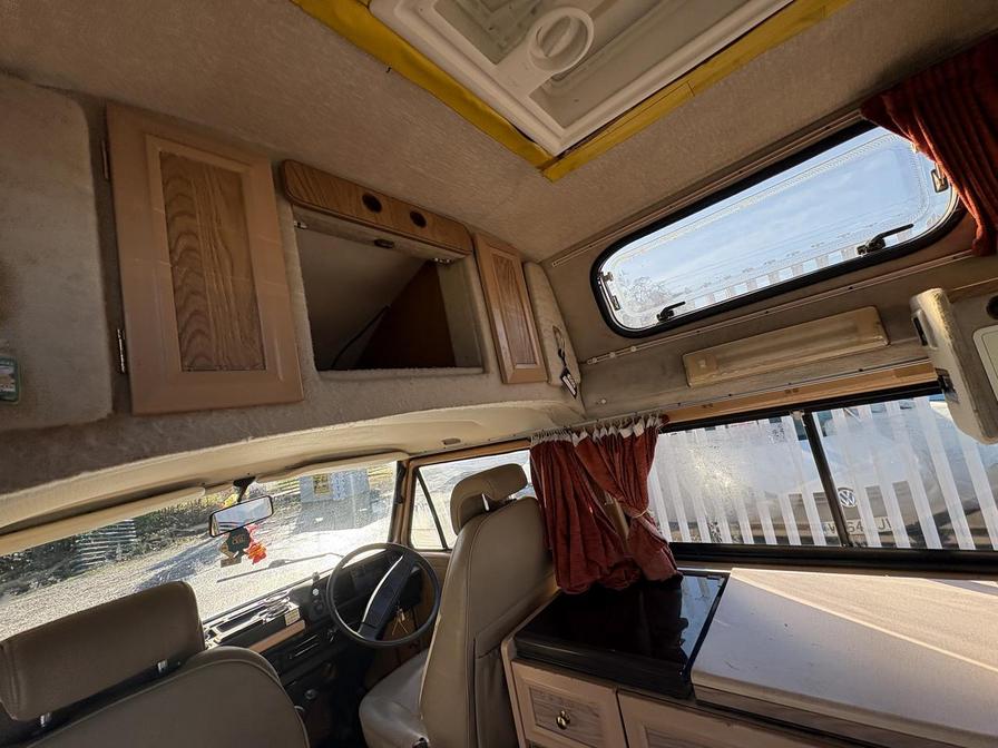 1990   – Model:  – G114TFT