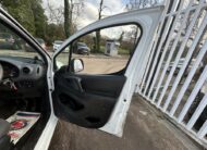 2017 Citroen Berlingo – Model: Berlingo 625 Enterprise Blue HDi – FG66OEA