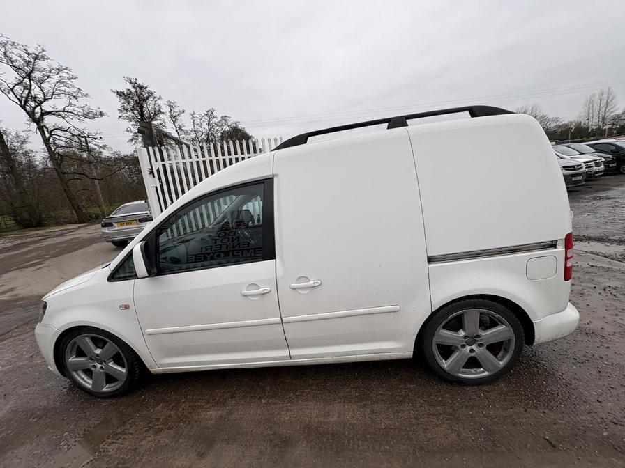 2011 Volkswagen Caddy – Model: Caddy C20 TDI 102 – RO11VHF