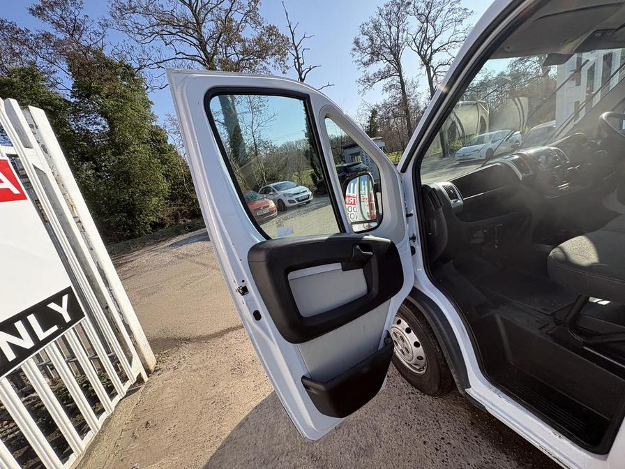 2015 Fiat Ducato – Model: Ducato 35 Maxi MultiJet LWB Semi-Auto – BX15KCC