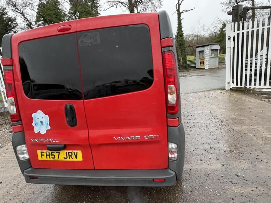 2007 Vauxhall Vivaro – Model: Vivaro  2900 CDTI LWB – FH57JRV