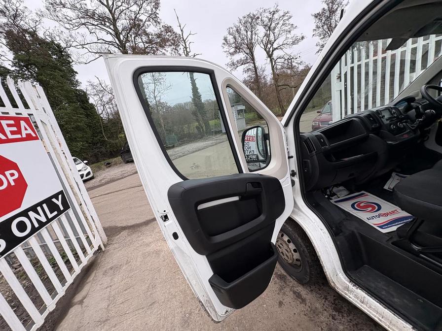 2020 Citroen Relay – Model: Relay 35 L2H2 Enterprise Blue HDi S/S – LD20CVH