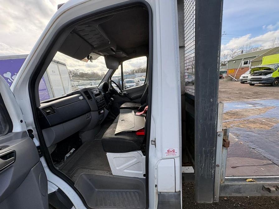 2007 Mercedes-Benz Sprinter – Model: Sprinter 311 CDI LWB – HN57ZYG