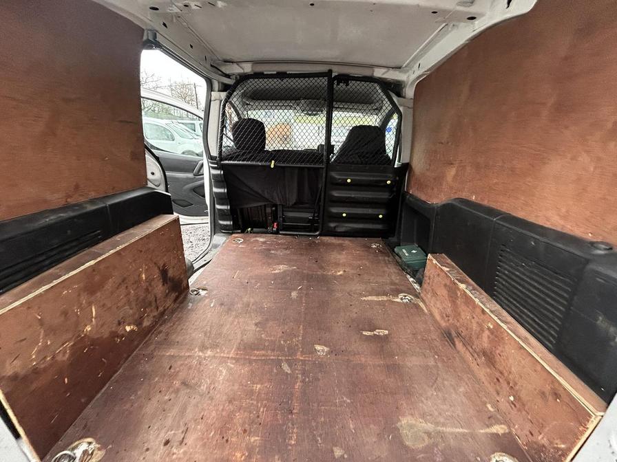 2018 Peugeot Partner – Model: Partner Professional L1 Blue HDi – MW67XPU