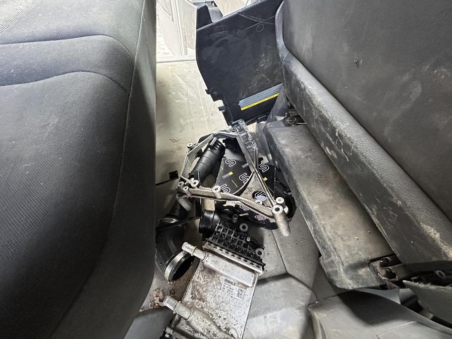 2019 Volkswagen Scirocco – Model: Scirocco GLI Auto – GF69UBK